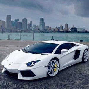 Meet your Posher, Miguel